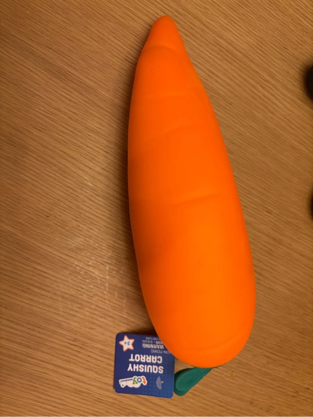 SQUISHY-Toymendous Jumbo Carrott squishy sensory VIRAL